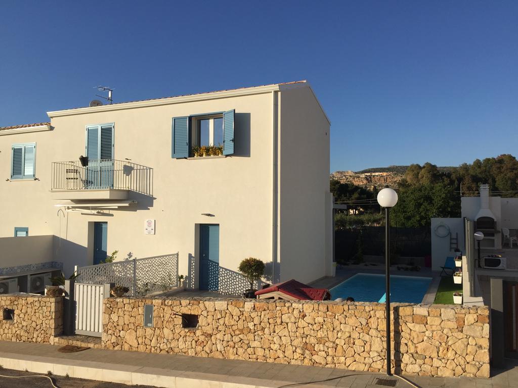 Villa Atena Baia Cornino كوستوناتشي المظهر الخارجي الصورة